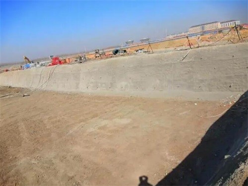 冷水江高铁桩基础建设