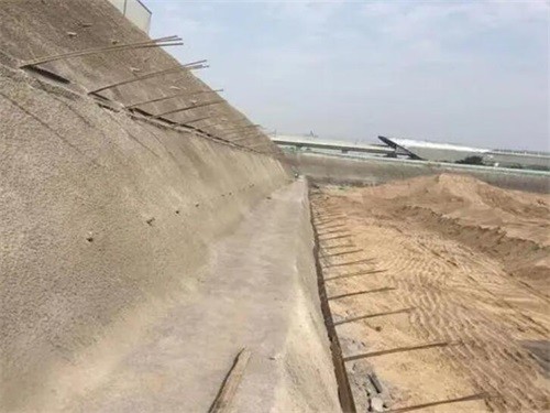 冷水江河道边坡加固